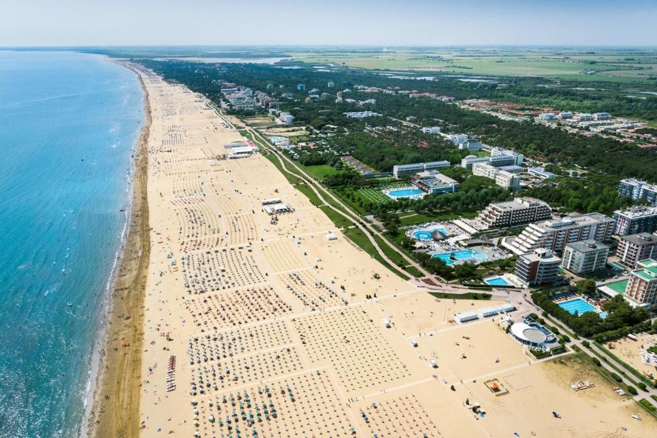 Ville Giusi, Maria E Campiello Bibione Exterior foto